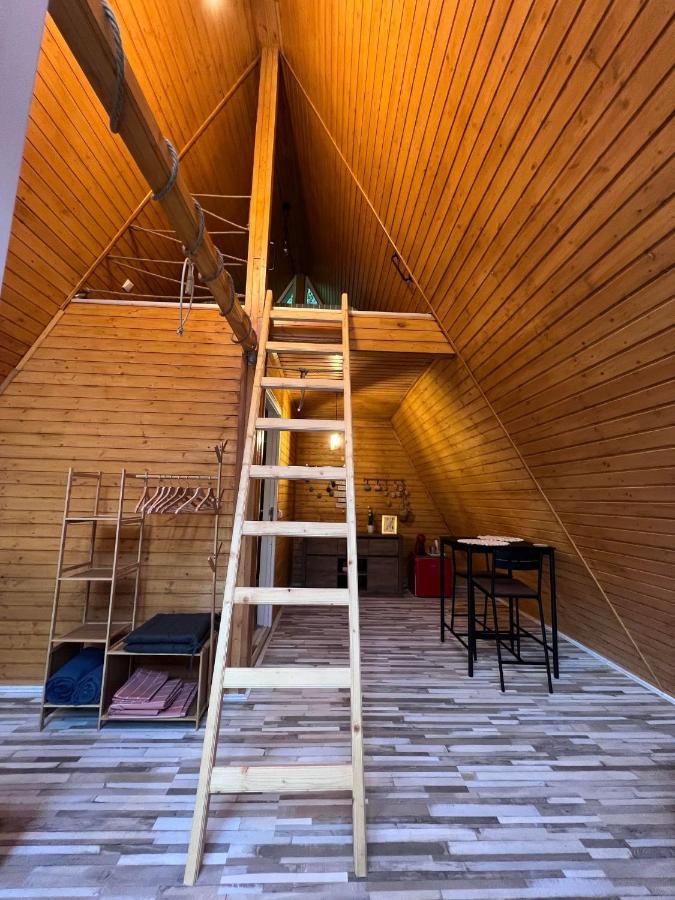 Cabane A-Frame Svinita Exterior foto