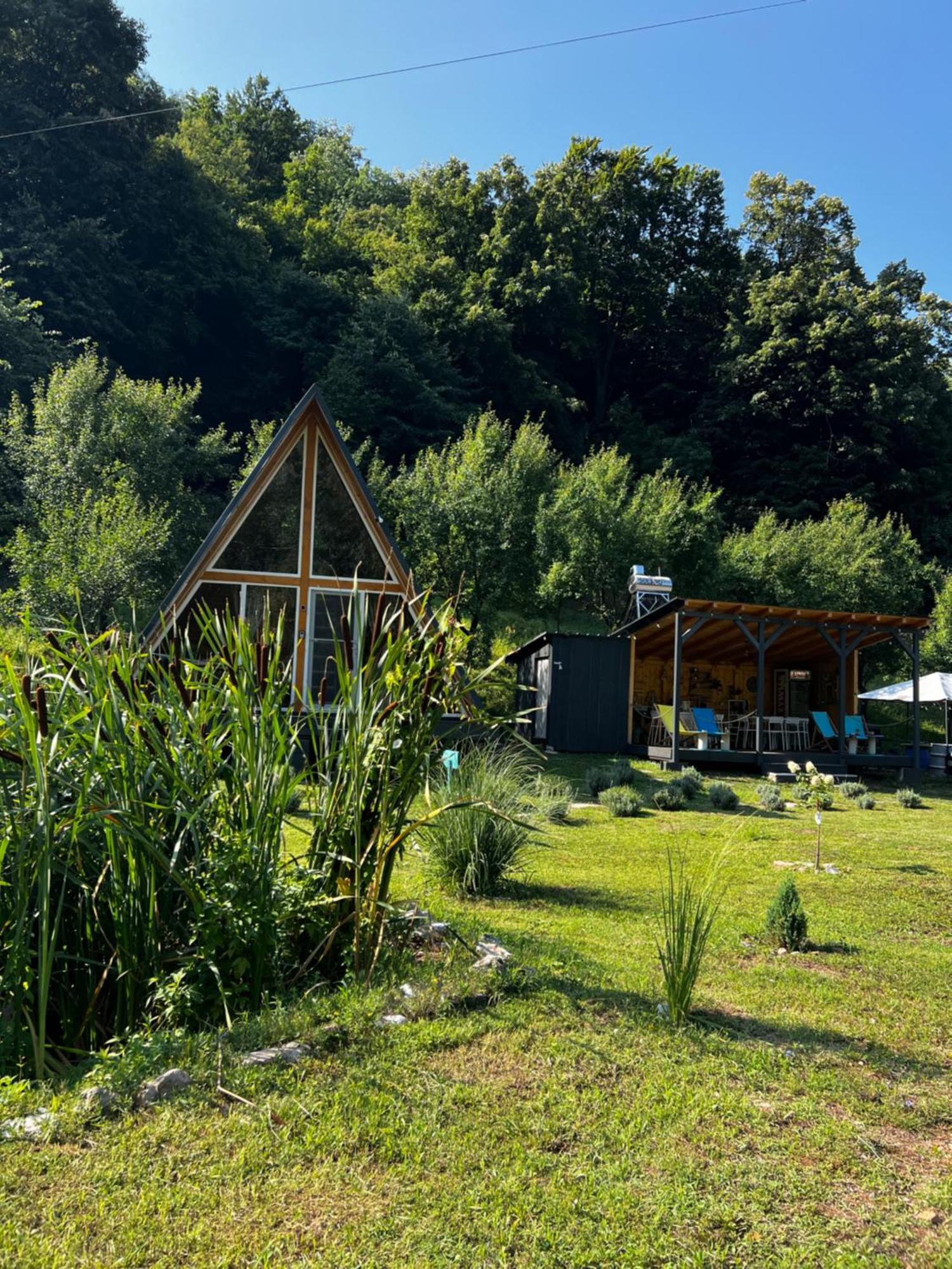 Cabane A-Frame Svinita Exterior foto