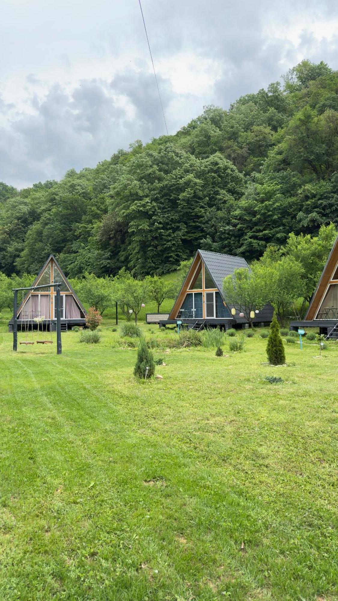 Cabane A-Frame Svinita Exterior foto